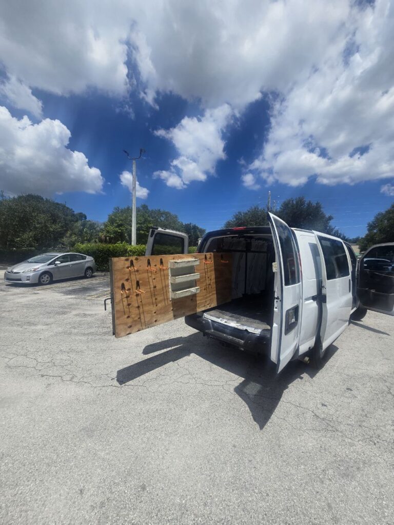 Chevrolet Express 2500