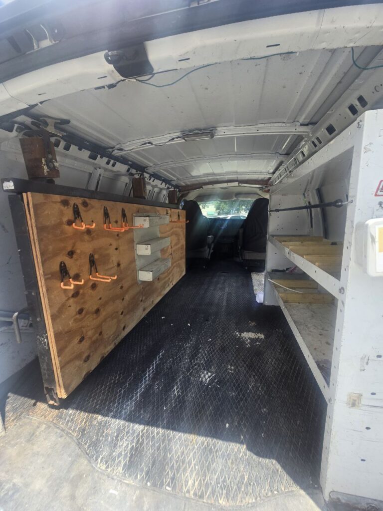 Chevrolet Express 2500