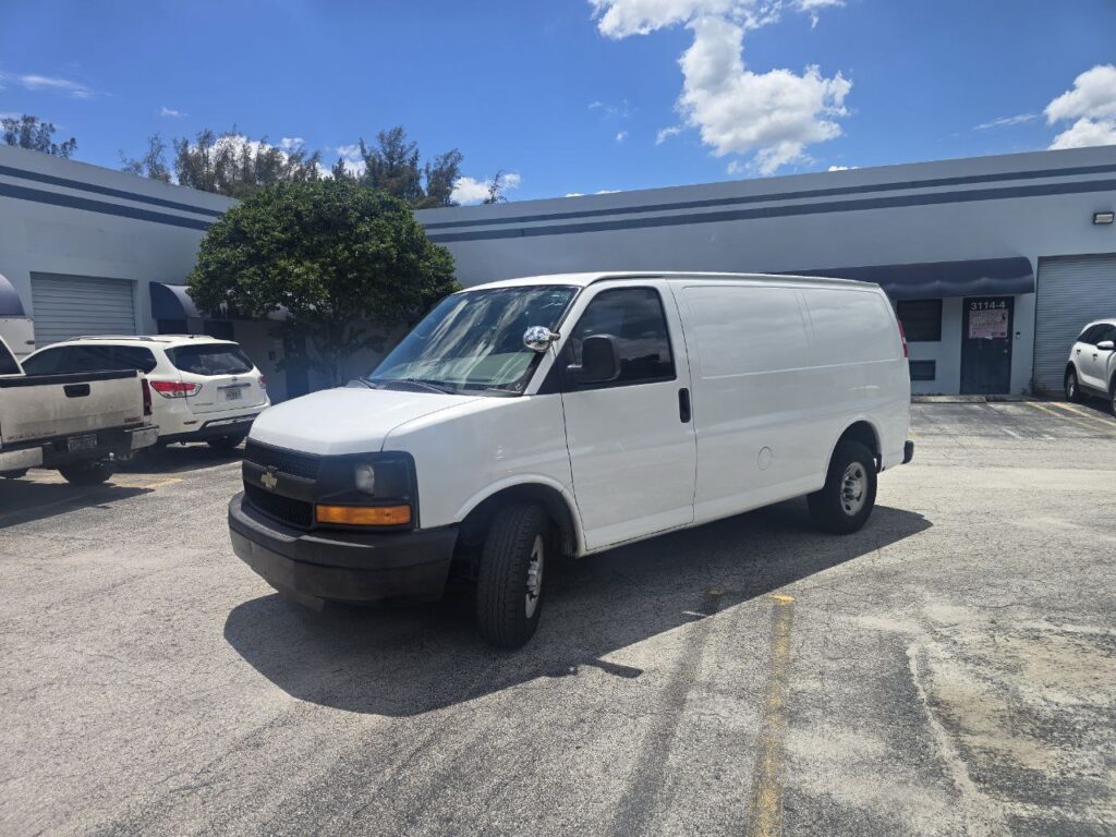 Chevrolet Express 2500