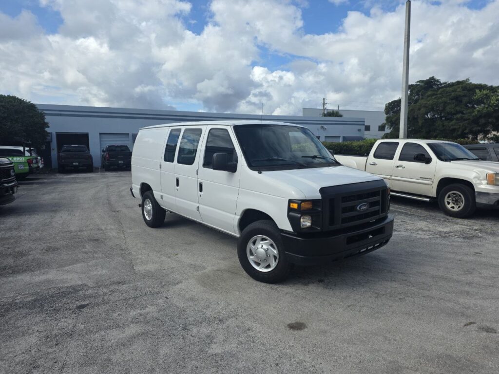 2012 Ford E-250 Cargo Van – 5.4L Gasoline – 115,000 Miles - photo 3