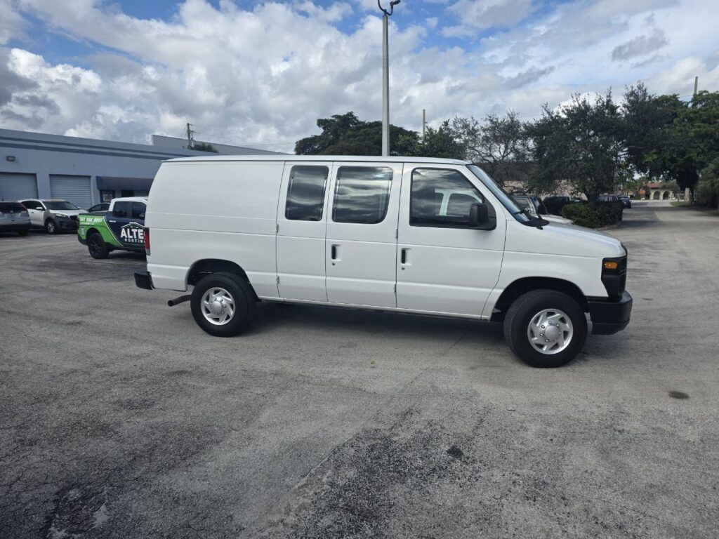 2012 Ford E-250 Cargo Van – 5.4L Gasoline – 115,000 Miles - photo 4