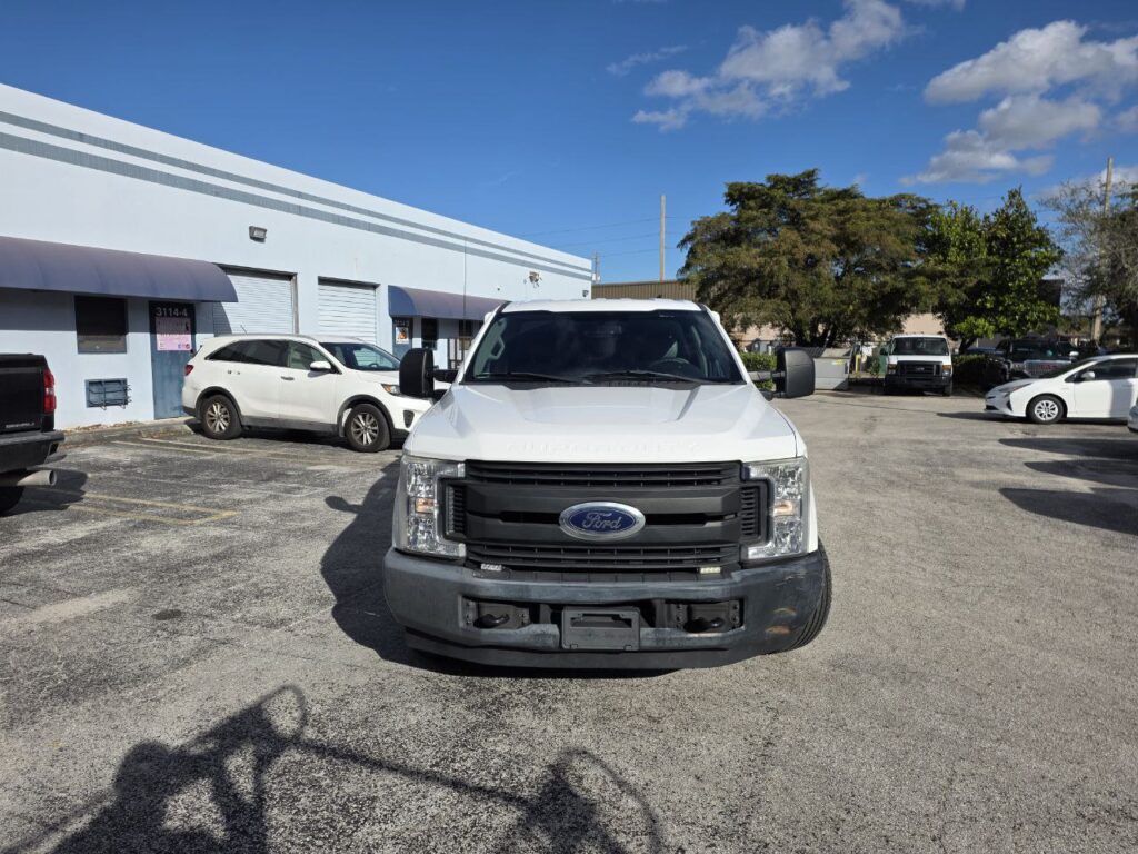 2018 Ford F-250 Animal Control Truck – 6.2L V8 Gasoline – 115,000 Miles - photo 3
