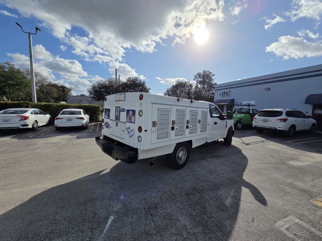 2018 Ford F-250 Animal Control Truck – 6.2L V8 Gasoline – 115,000 Miles - photo 6