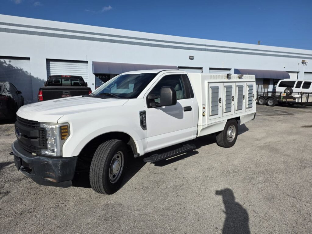 2018 Ford F-250 Animal Control Truck – 6.2L V8 Gasoline – 115,000 Miles - photo 9