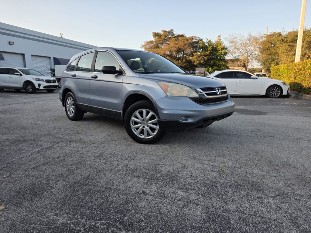 2010 Honda CR-V – 185,000 Miles - photo 2