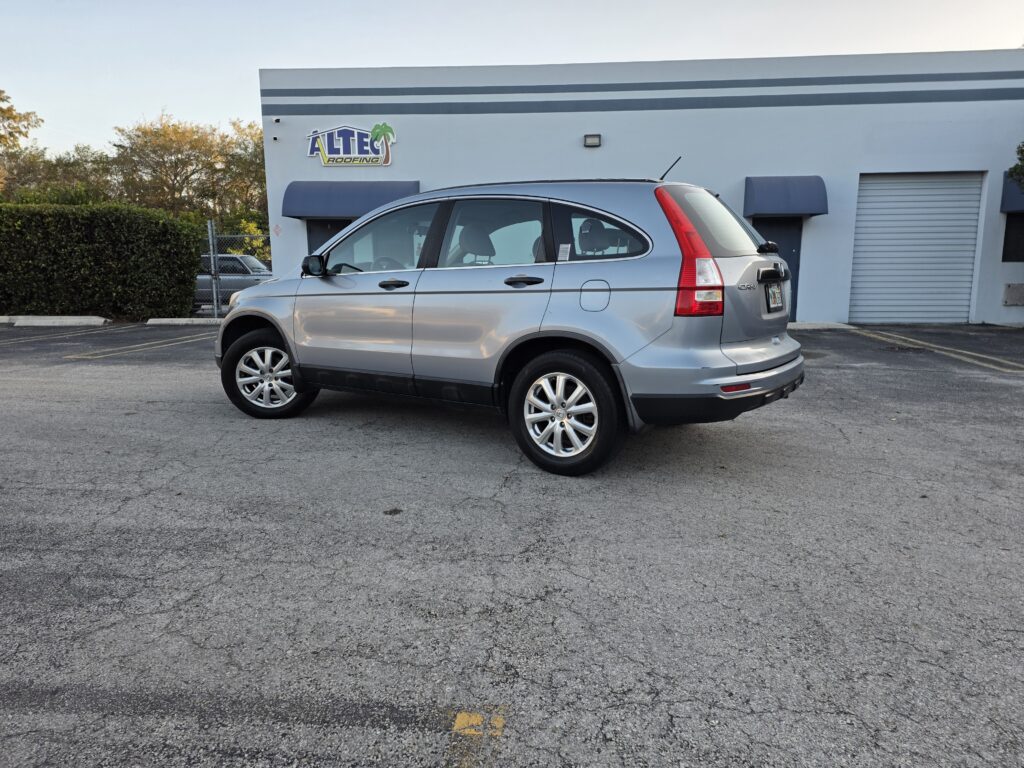 2010 Honda CR-V – 185,000 Miles - photo 6