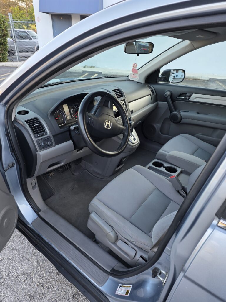 2010 Honda CR-V – 185,000 Miles - photo 8
