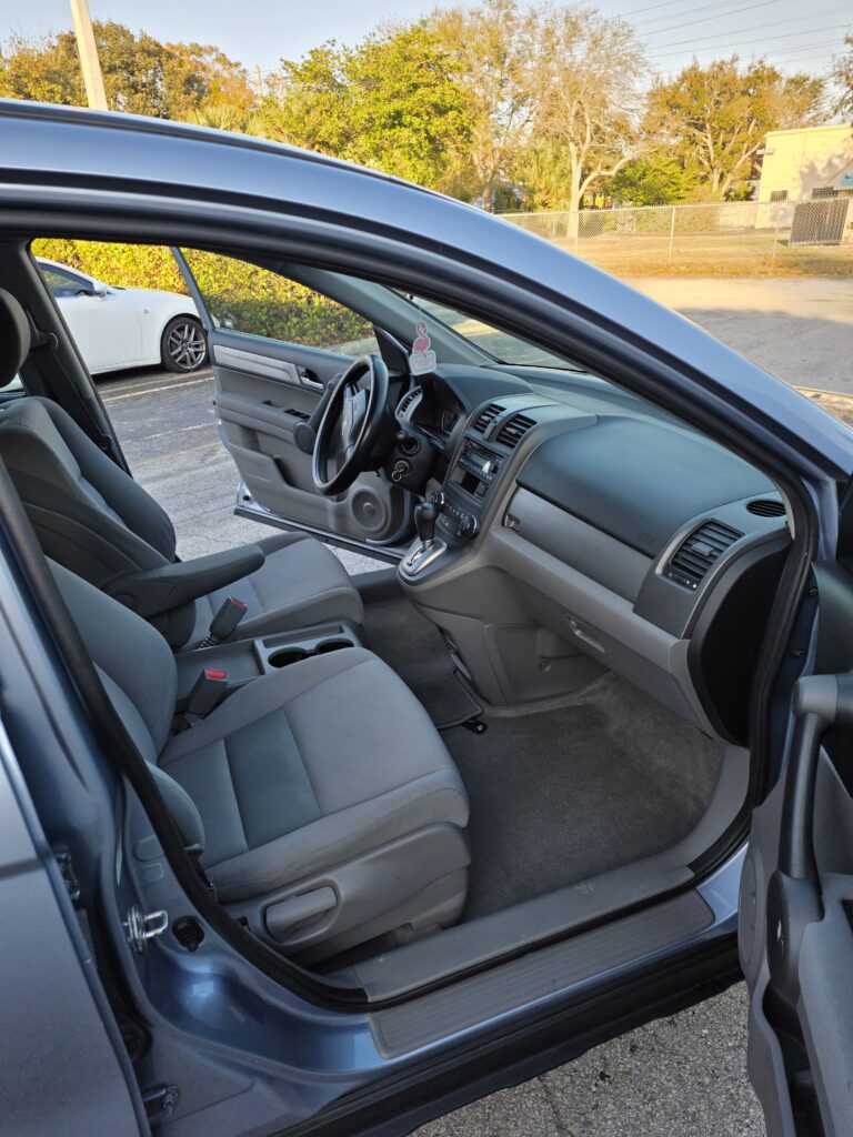 2010 Honda CR-V – 185,000 Miles - photo 11