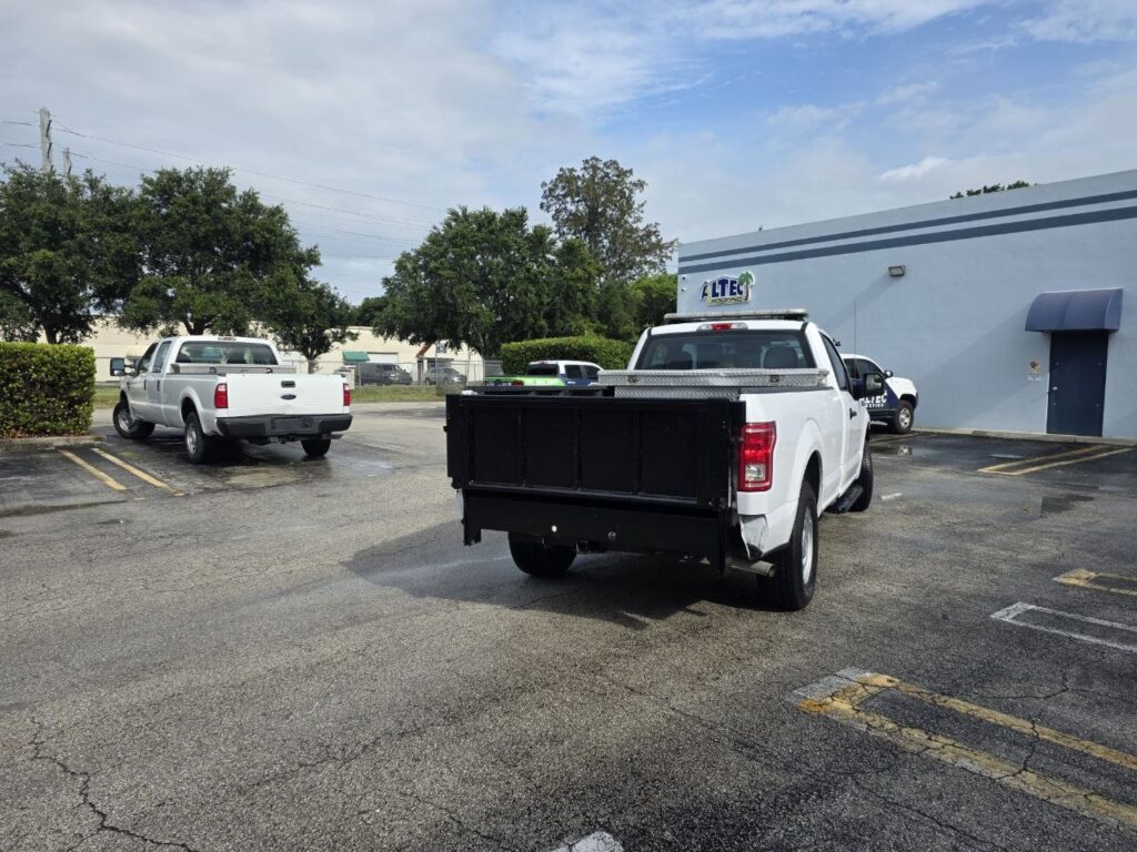 2016 Ford F-150 4x4 Liftgate Truck – 3.5L Gasoline – 36,000 Miles - photo 6