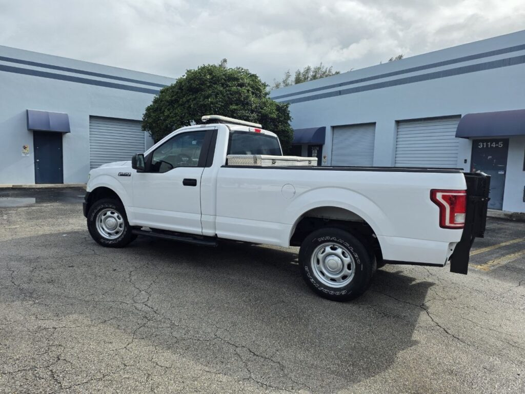 2016 Ford F-150 4x4 Liftgate Truck – 3.5L Gasoline – 36,000 Miles - photo 8