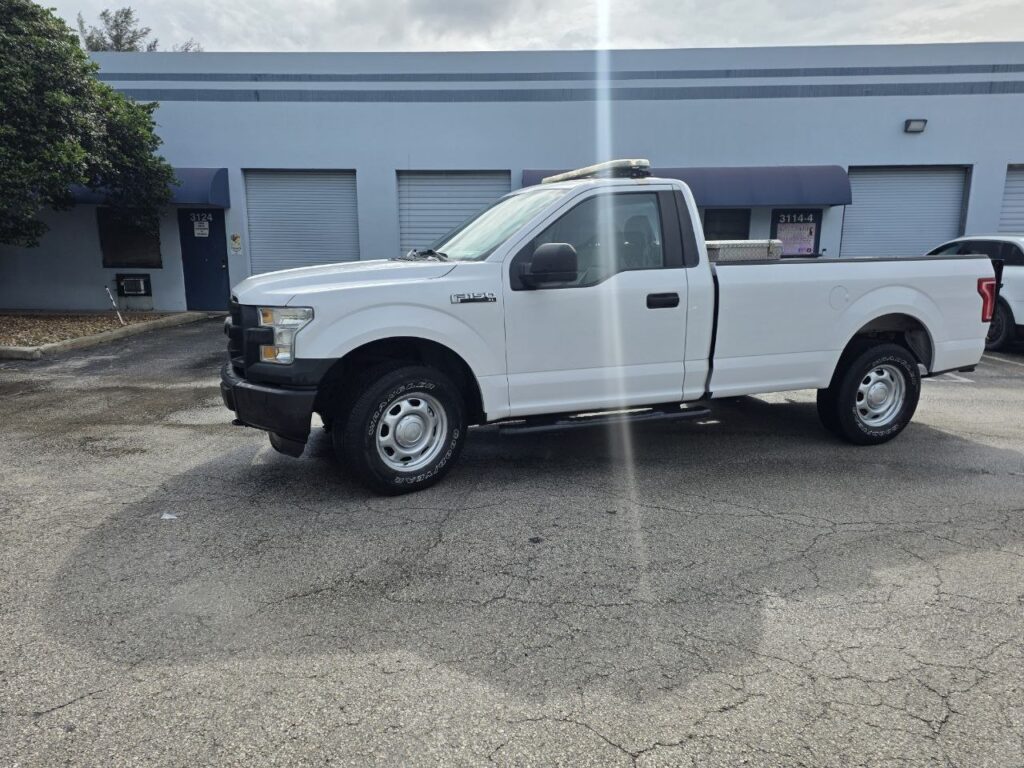 2016 Ford F-150 4x4 Liftgate Truck – 3.5L Gasoline – 36,000 Miles - photo 9