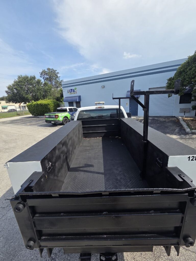2012 Ford F-250 XL Utility Bed – 6.7L Power Stroke Diesel - photo 10