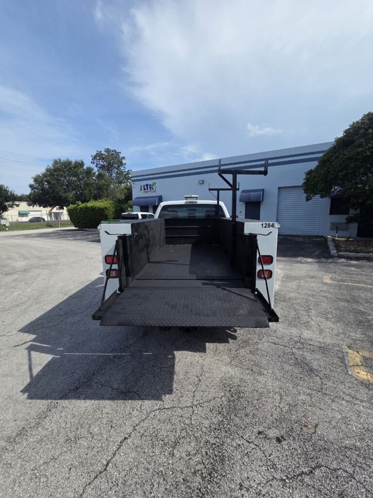2012 Ford F-250 XL Utility Bed – 6.7L Power Stroke Diesel - photo 11