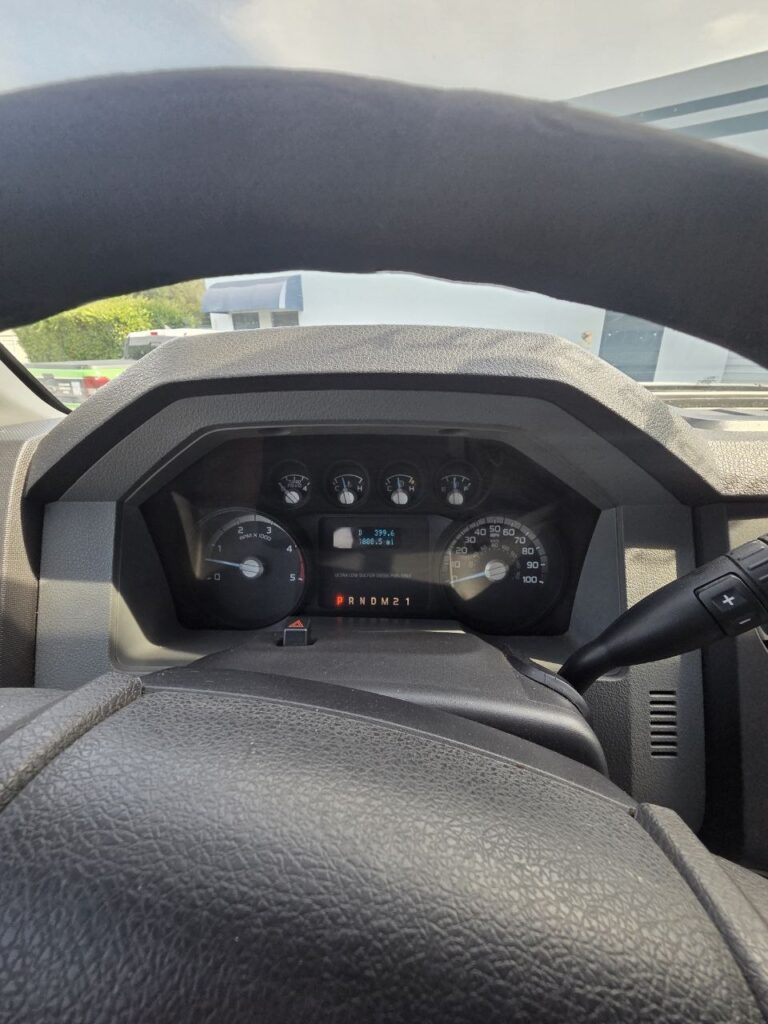 2012 Ford F-250 XL Utility Bed – 6.7L Power Stroke Diesel - photo 18
