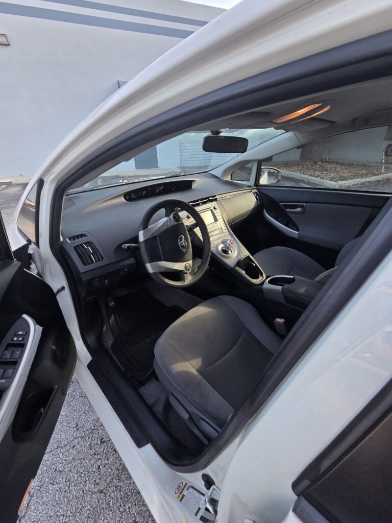 2015 Toyota Prius Hybrid – 1.8L Hybrid – 104,000 Miles - photo 3