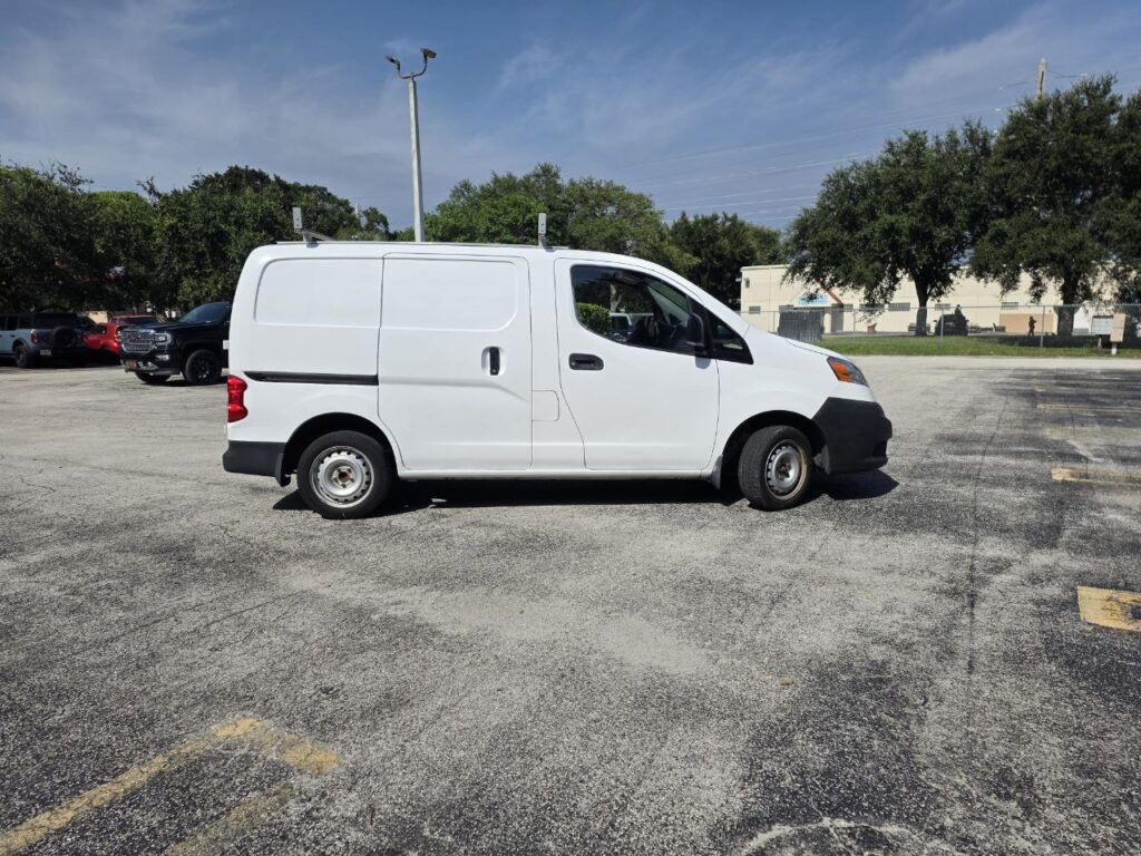 Nissan NV200 Cargo Van – 2.0L – 97,000 Miles - photo 4