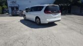2024 Chrysler Pacifica Plug-In Hybrid Select – 3.6L V6 Plug-In Hybrid - photo 4
