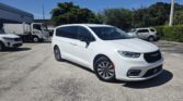 2024 Chrysler Pacifica Plug-In Hybrid Select – 3.6L V6 Plug-In Hybrid - photo 7