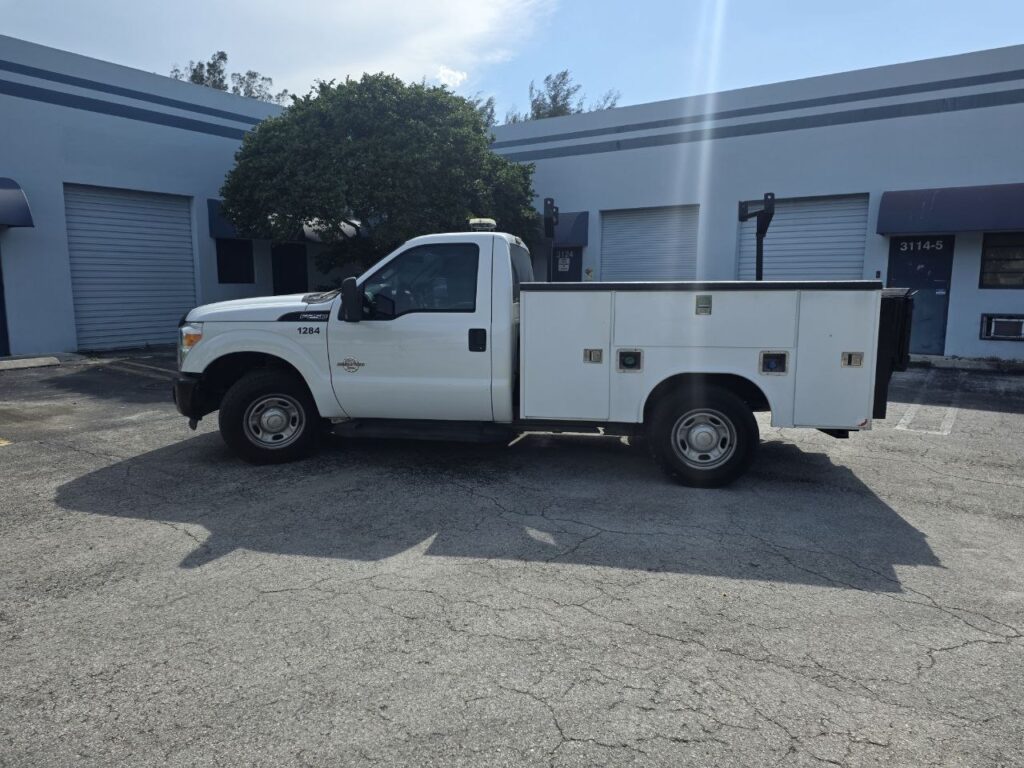 2012 Ford F-250 XL Utility Bed – 6.7L Power Stroke Diesel - photo 8