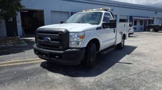 2015 Ford F-250 XL Utility Bed – 6.2L V8 – 56,760 Miles